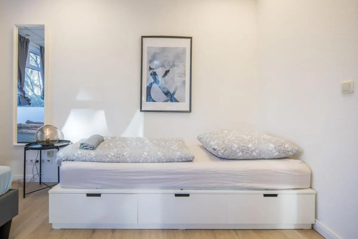 Apartament Spacious Two Br Close To Stadtpark And Street Parking Hamburg Niemcy