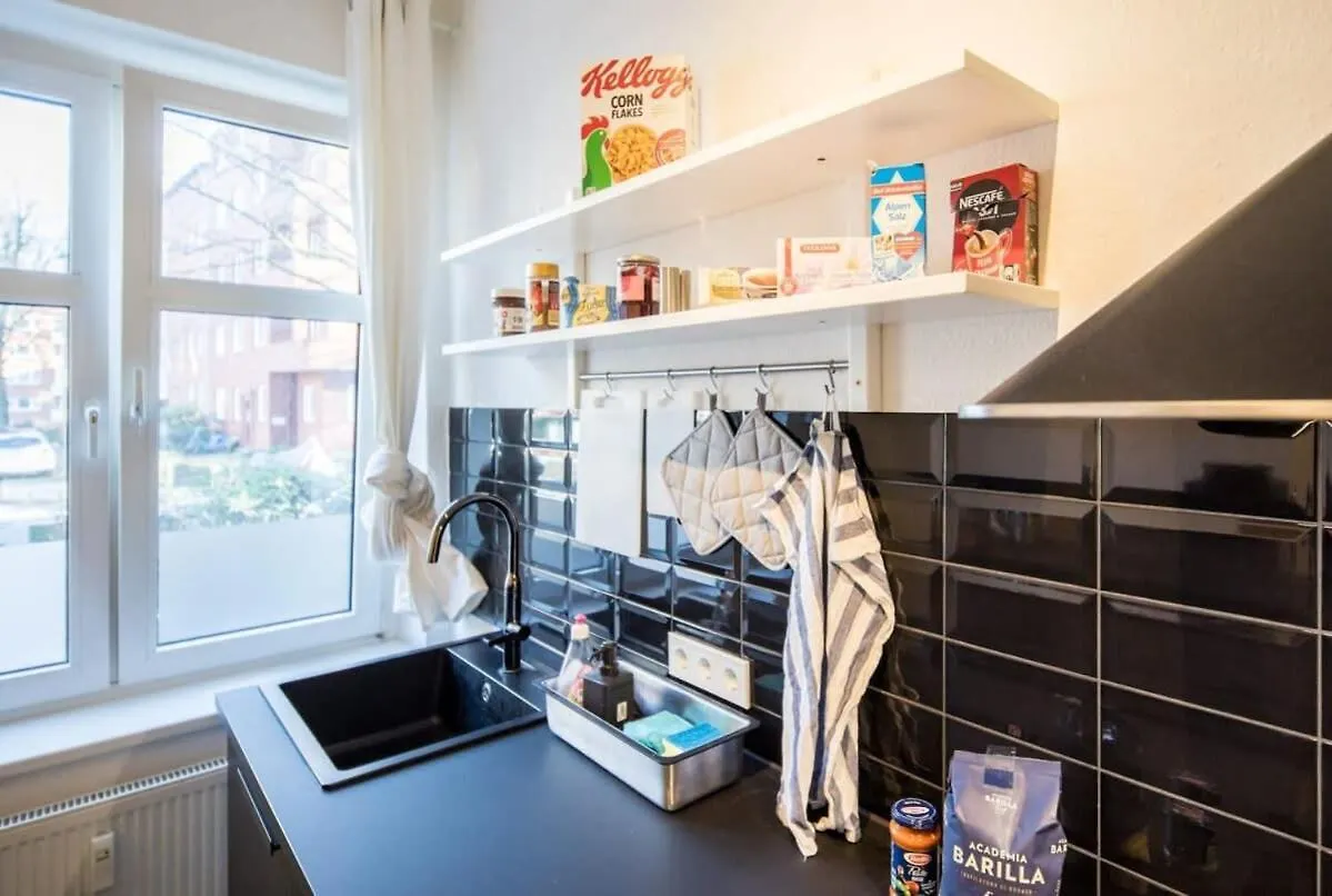 Apartament Spacious Two Br Close To Stadtpark And Street Parking Hamburg
